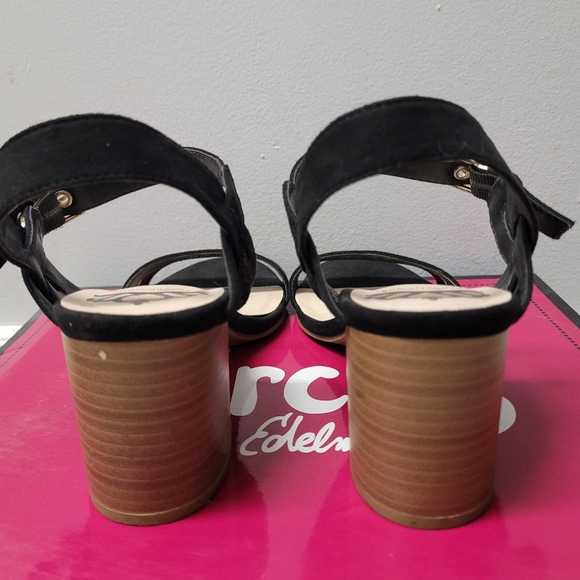 Wedge Sandal - Picture 3 of 3